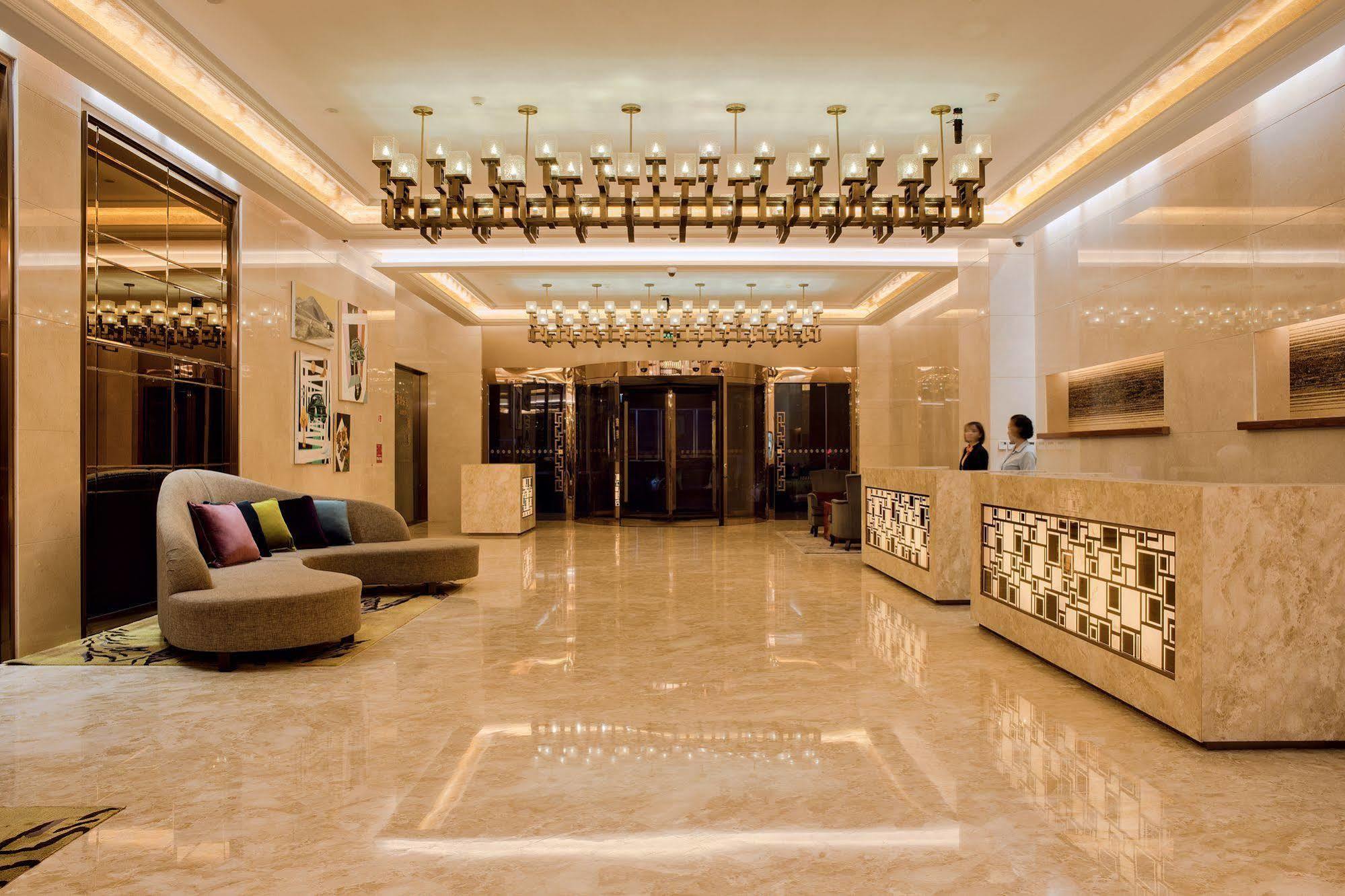 Lia! Chengdu Hotel Dış mekan fotoğraf