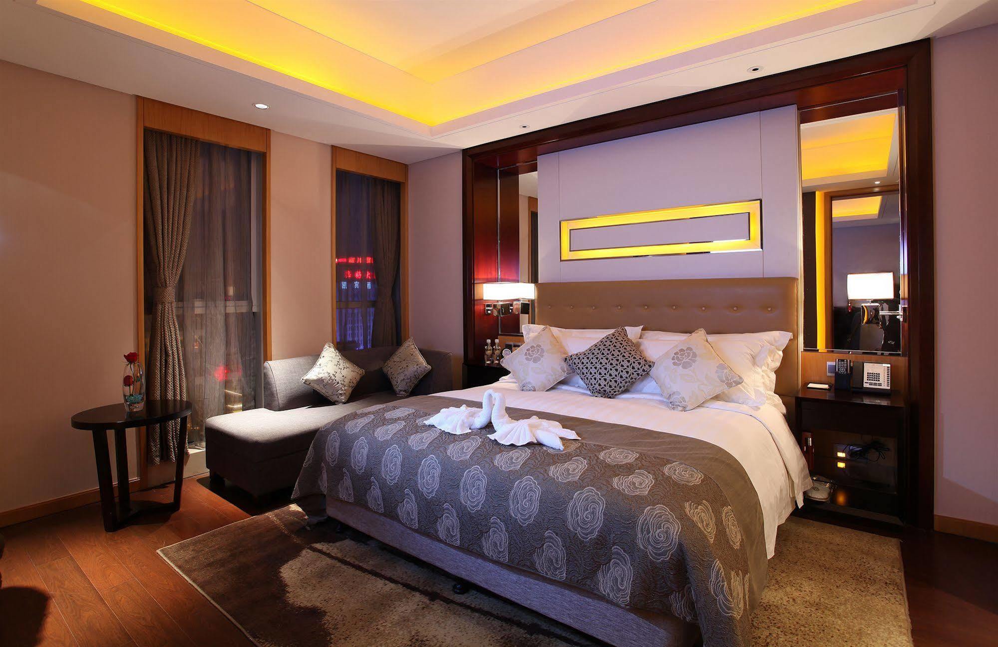 Lia! Chengdu Hotel Dış mekan fotoğraf
