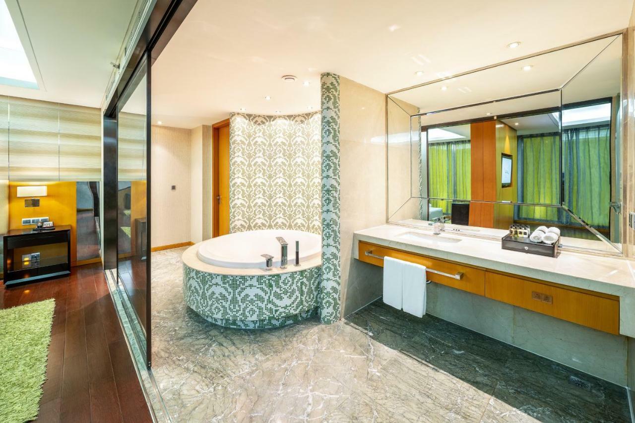 Lia! Chengdu Hotel Dış mekan fotoğraf
